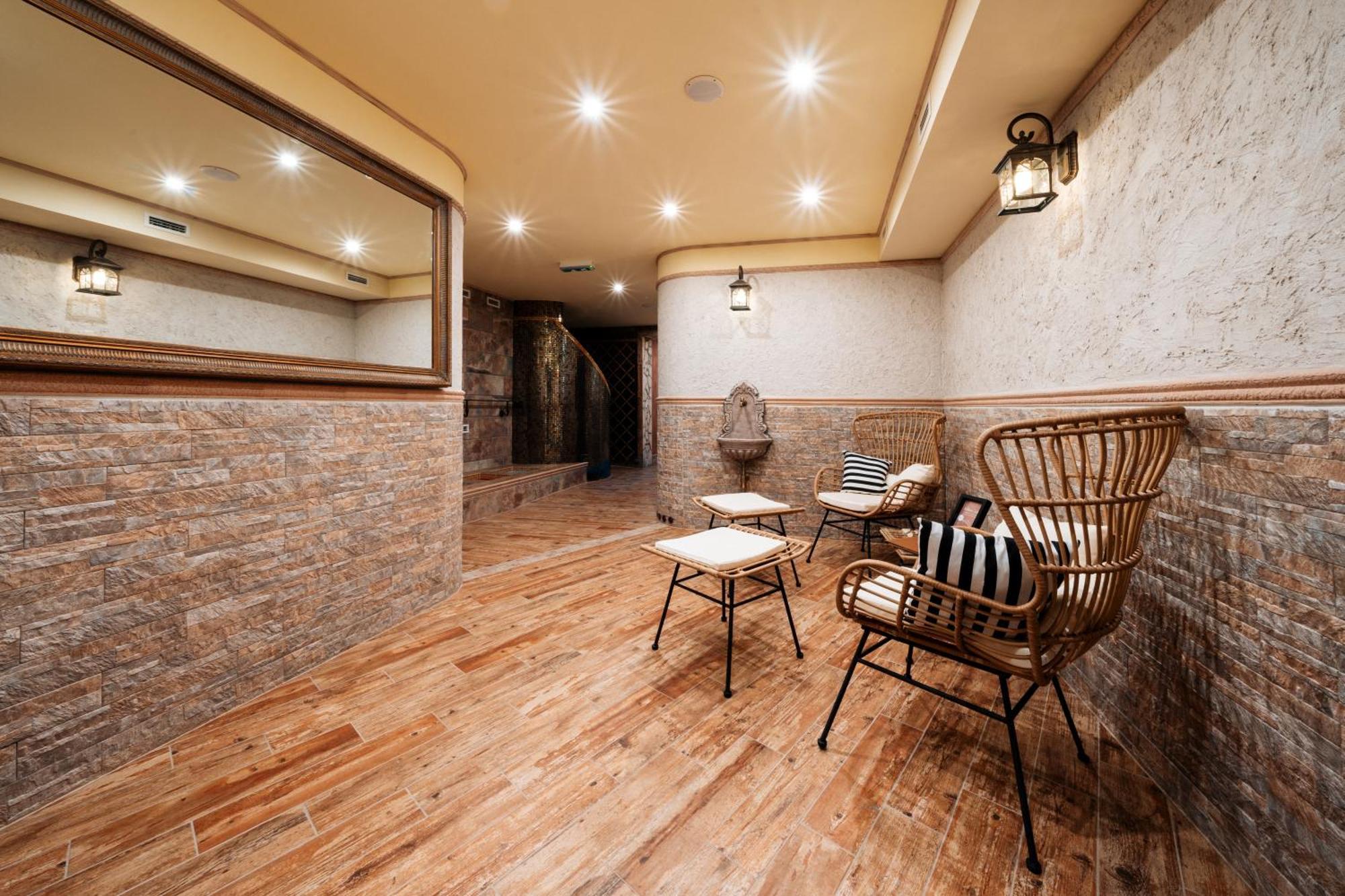 Kastely Grof Zichy Hotel Haniska Luaran gambar
